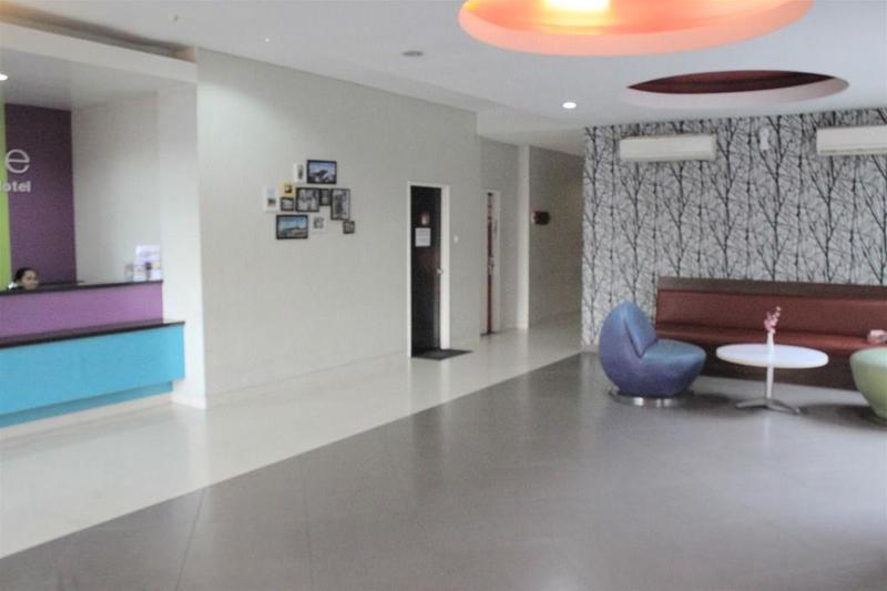 Grand Lifestyle Hotel Denpasar Extérieur photo