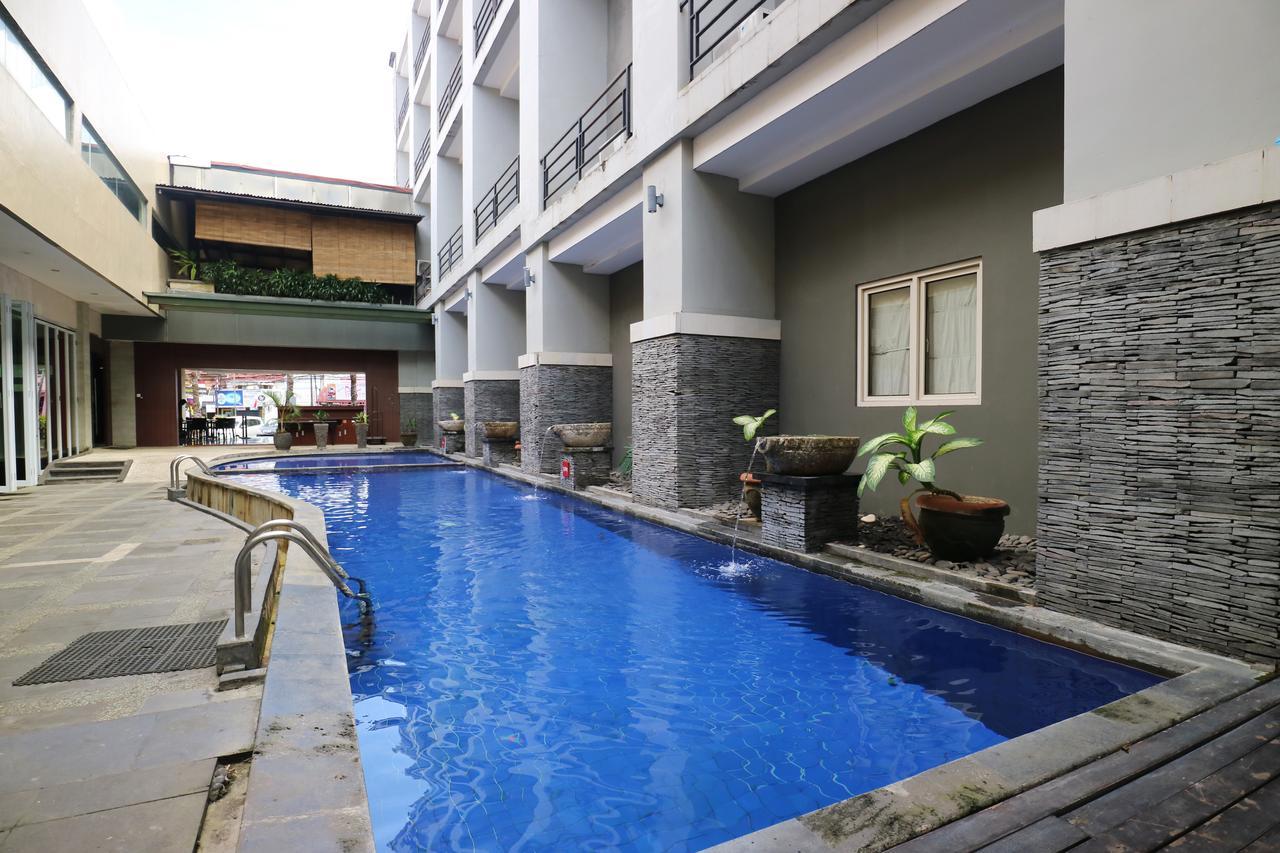 Grand Lifestyle Hotel Denpasar Extérieur photo